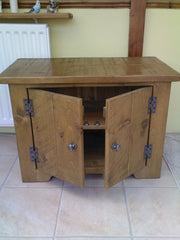 real solid wood rustic plank pine 2 doors tv cabinet stand / entertainment unit